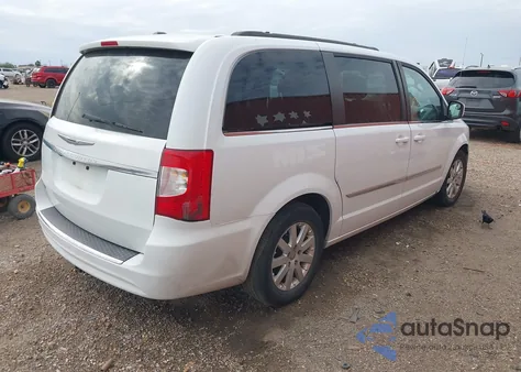 2015 Chrysler Town & Country Touring from USA, damaged, VIN 2C4RC1BGXFR654372
